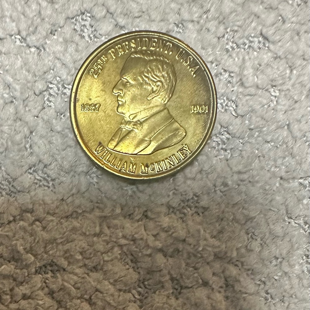 Vintage 1981 readers digest William McKinley Commemorative Coin